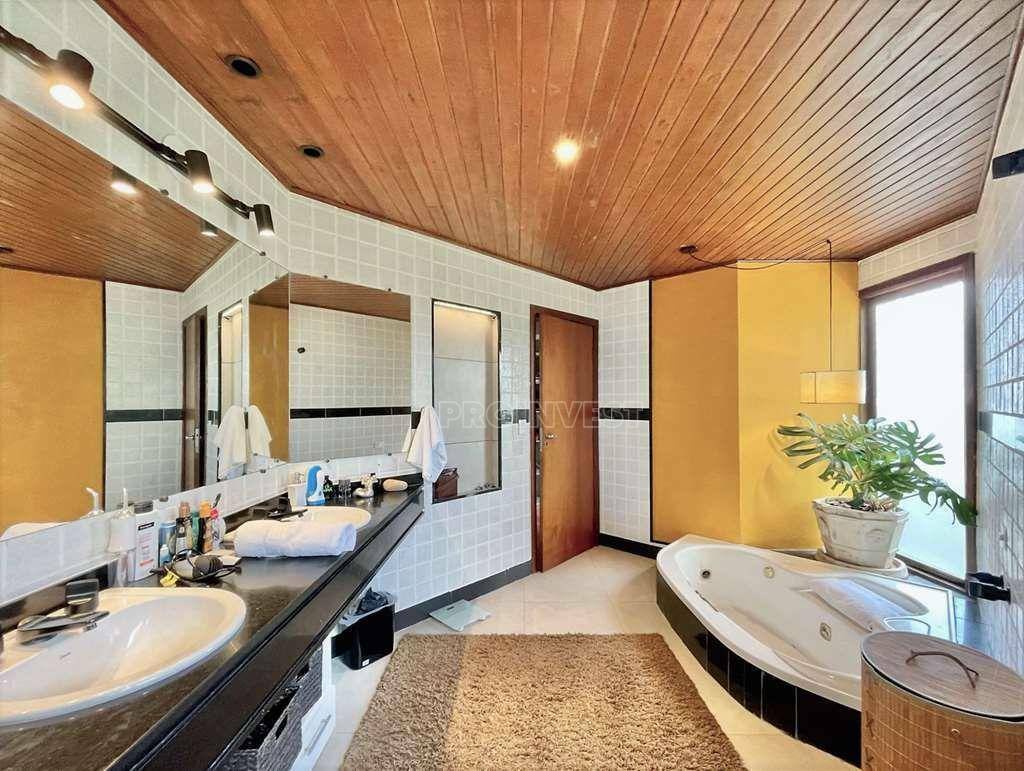 Casa de Condomínio à venda e aluguel com 5 quartos, 850m² - Foto 25