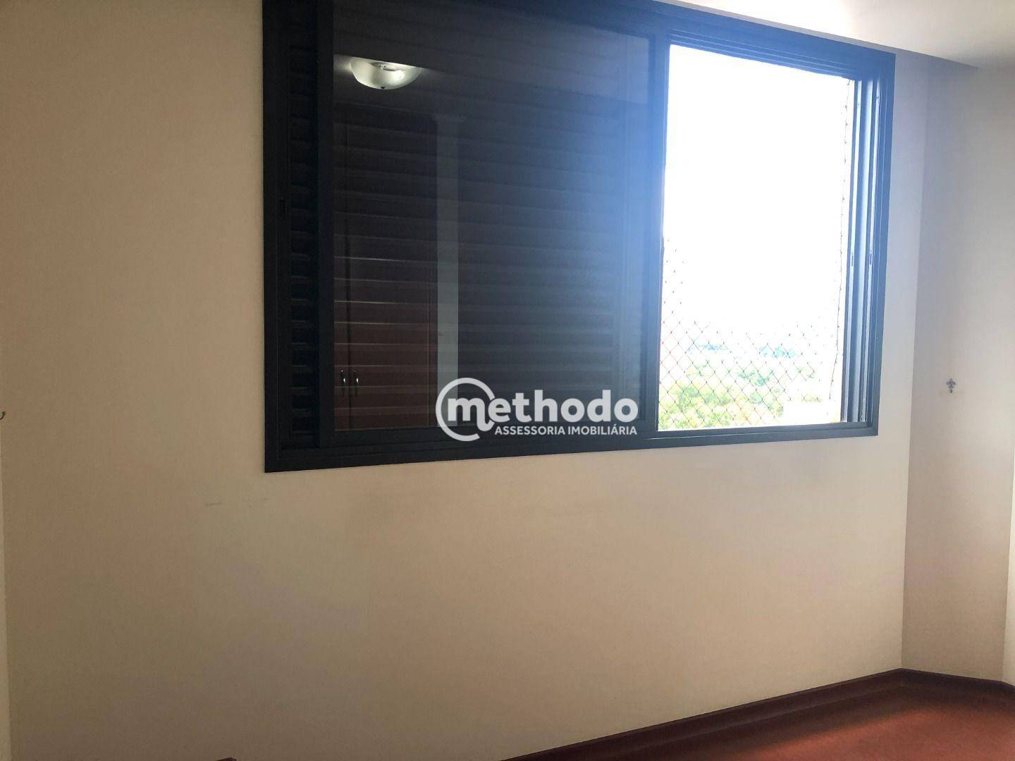 Apartamento à venda com 3 quartos, 235m² - Foto 28