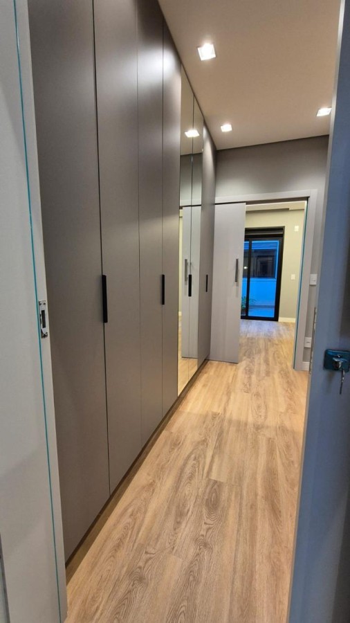 Casa à venda com 3 quartos, 185m² - Foto 3