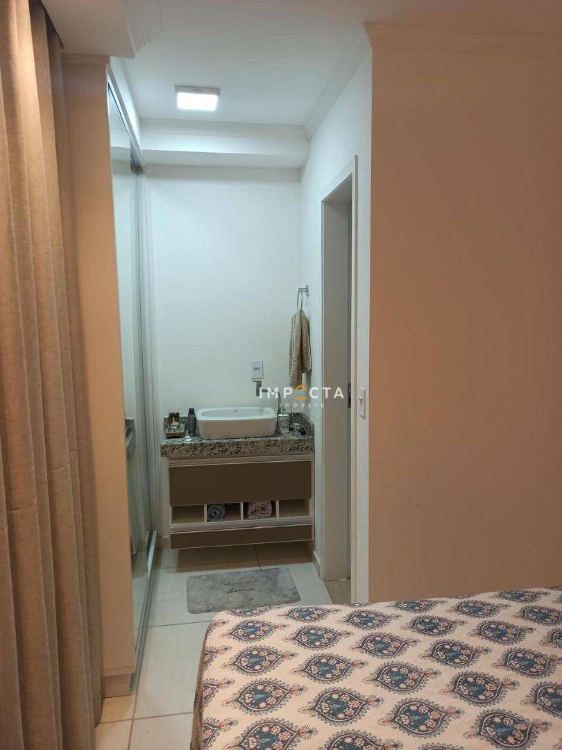 Apartamento à venda com 2 quartos, 55m² - Foto 3