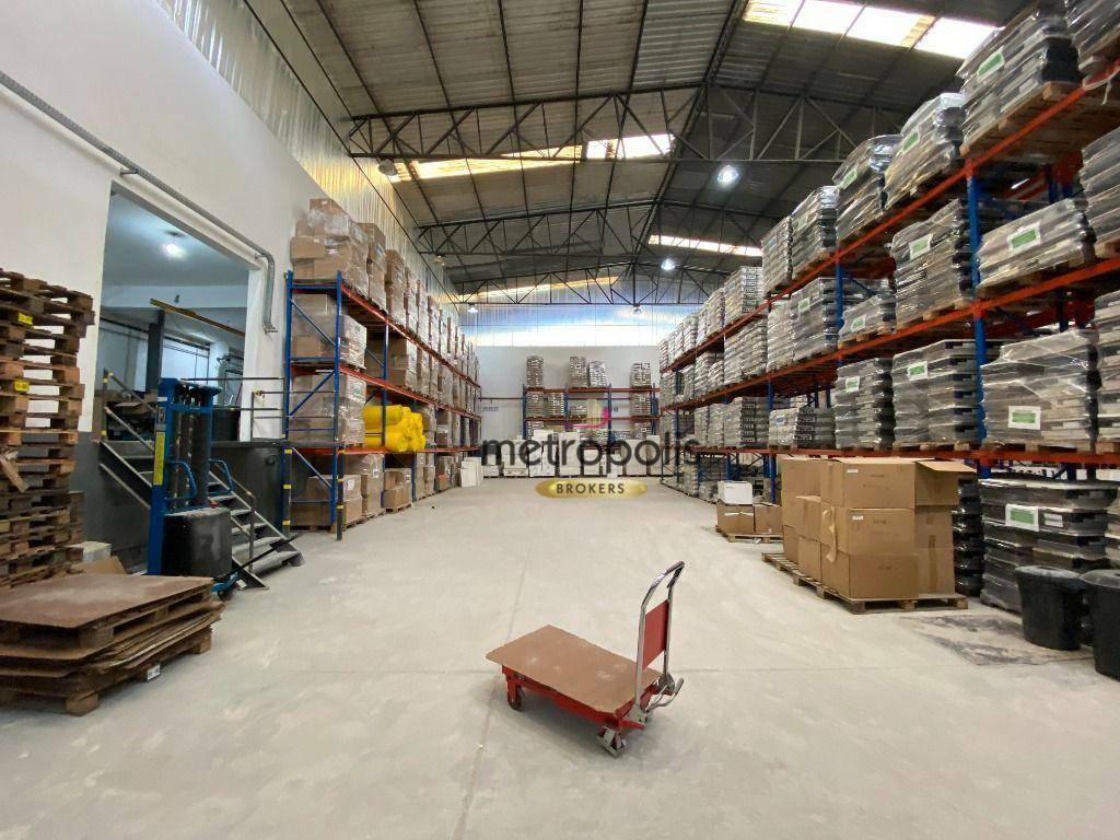 Depósito-Galpão-Armazém para alugar, 1700m² - Foto 10