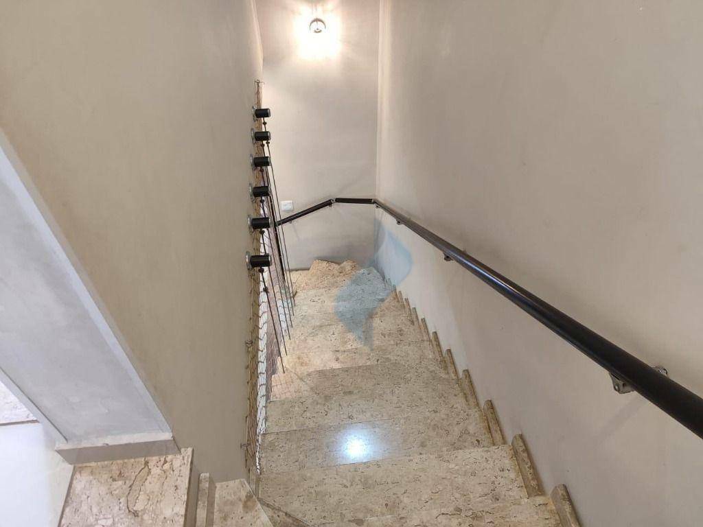 Casa à venda com 3 quartos, 146m² - Foto 11