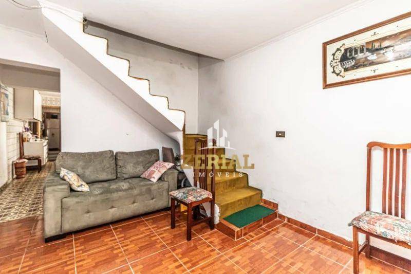 Sobrado à venda com 4 quartos, 180m² - Foto 3