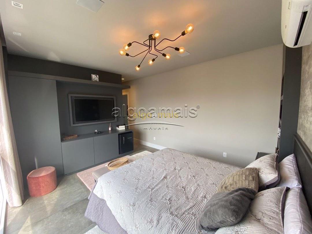Casa de Condomínio à venda com 4 quartos, 336m² - Foto 31