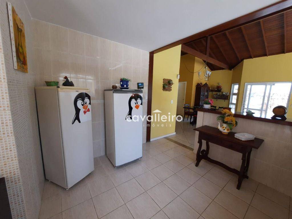 Casa à venda com 4 quartos, 252m² - Foto 37