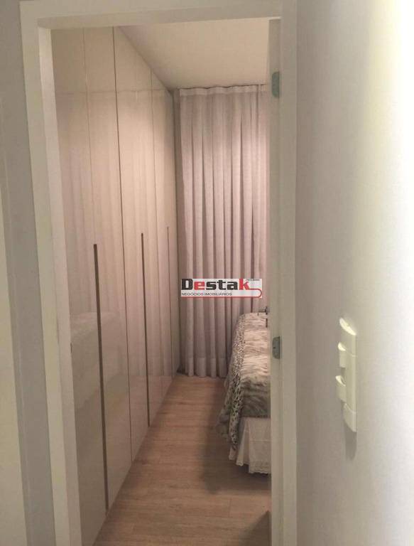 Apartamento à venda com 2 quartos, 59m² - Foto 11