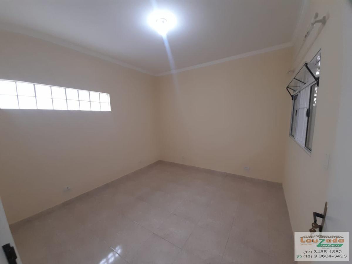 Casa à venda com 2 quartos, 250m² - Foto 17