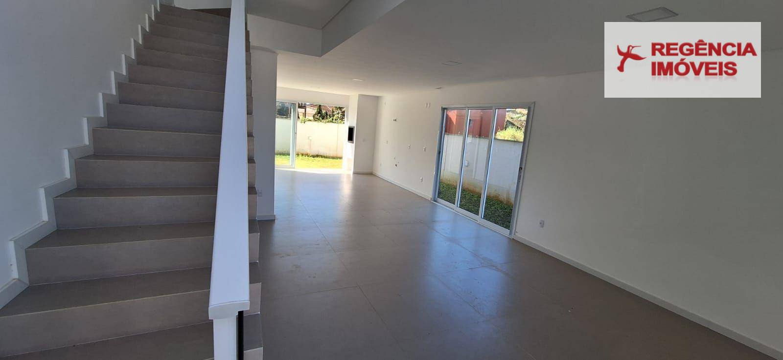 Casa à venda com 3 quartos, 110m² - Foto 25