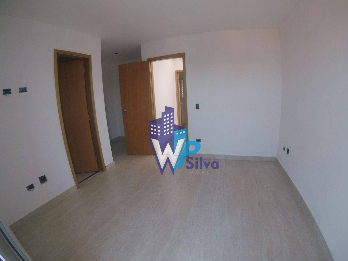 Sobrado à venda com 2 quartos, 94m² - Foto 4