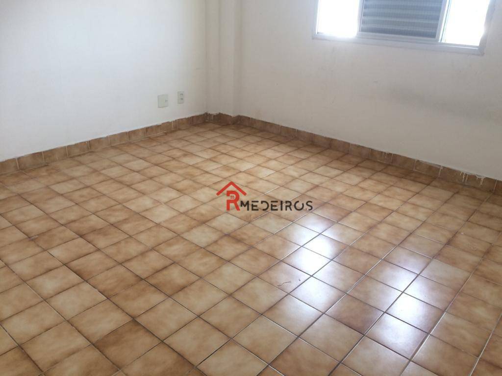 Apartamento à venda com 1 quarto, 43m² - Foto 6