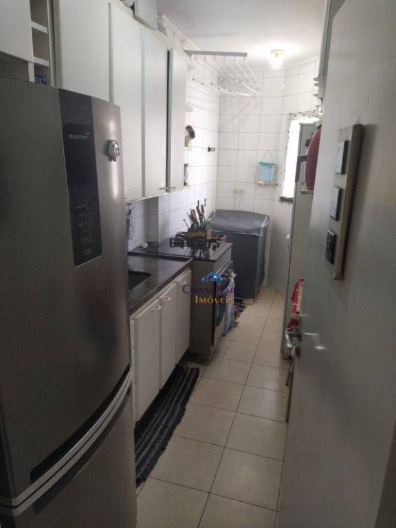 Apartamento à venda com 1 quarto, 50m² - Foto 16