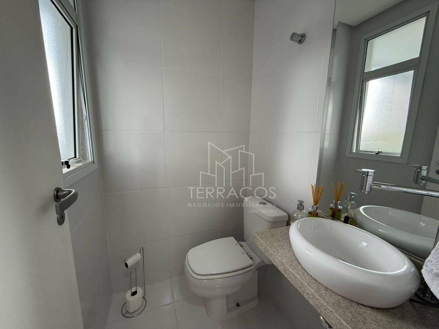 Apartamento à venda com 3 quartos, 124m² - Foto 29