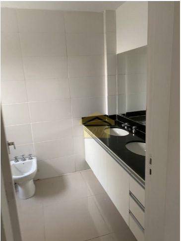 Apartamento à venda e aluguel com 3 quartos, 115m² - Foto 12
