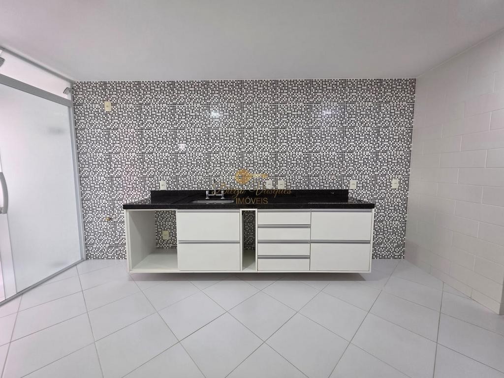 Apartamento à venda com 3 quartos, 106m² - Foto 19