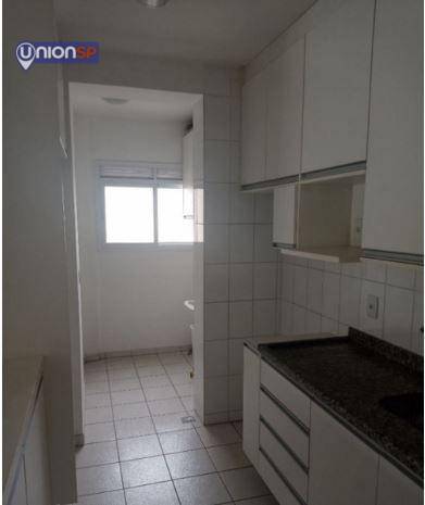 Apartamento à venda com 3 quartos, 87m² - Foto 10