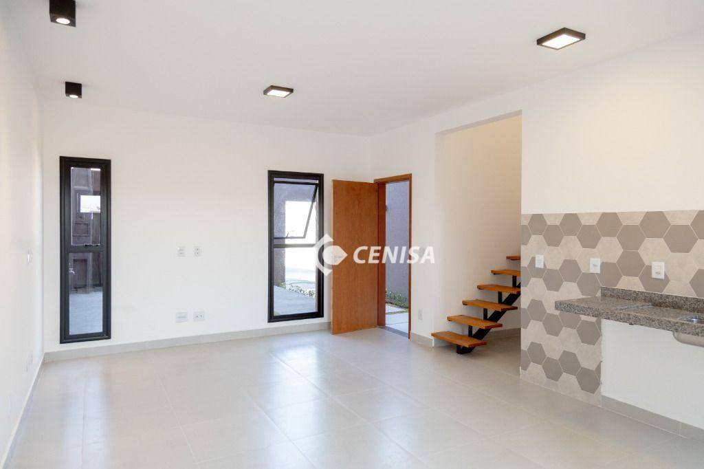 Casa à venda com 2 quartos, 80m² - Foto 3