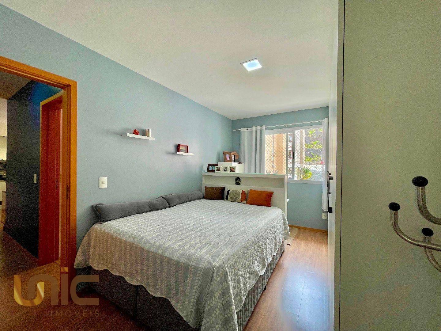 Apartamento à venda com 2 quartos, 67m² - Foto 7