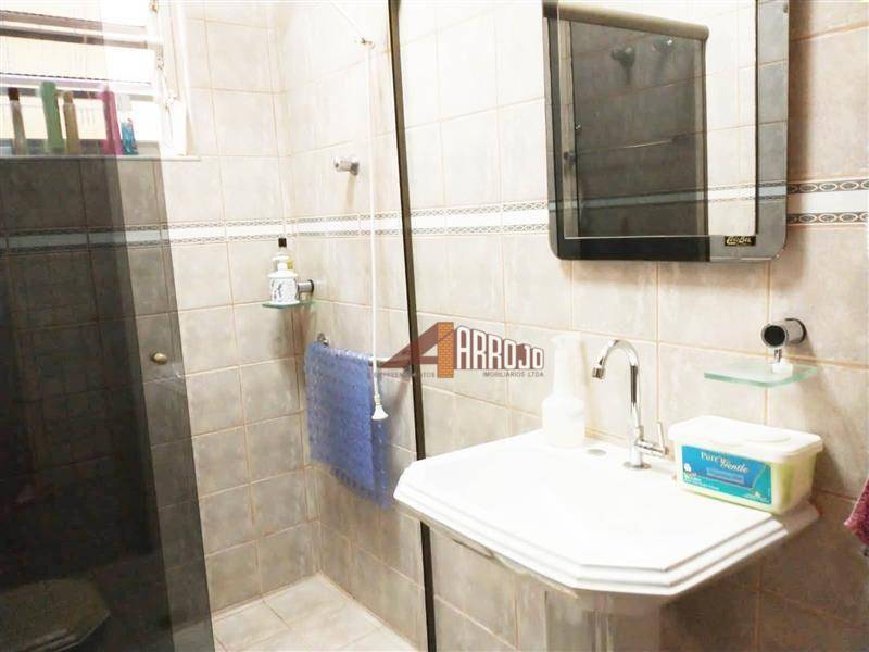 Sobrado à venda com 3 quartos, 218m² - Foto 12