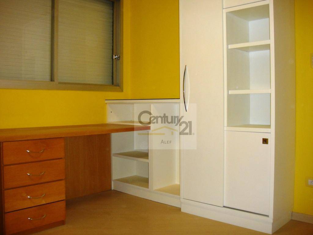 Apartamento à venda com 4 quartos, 204m² - Foto 12