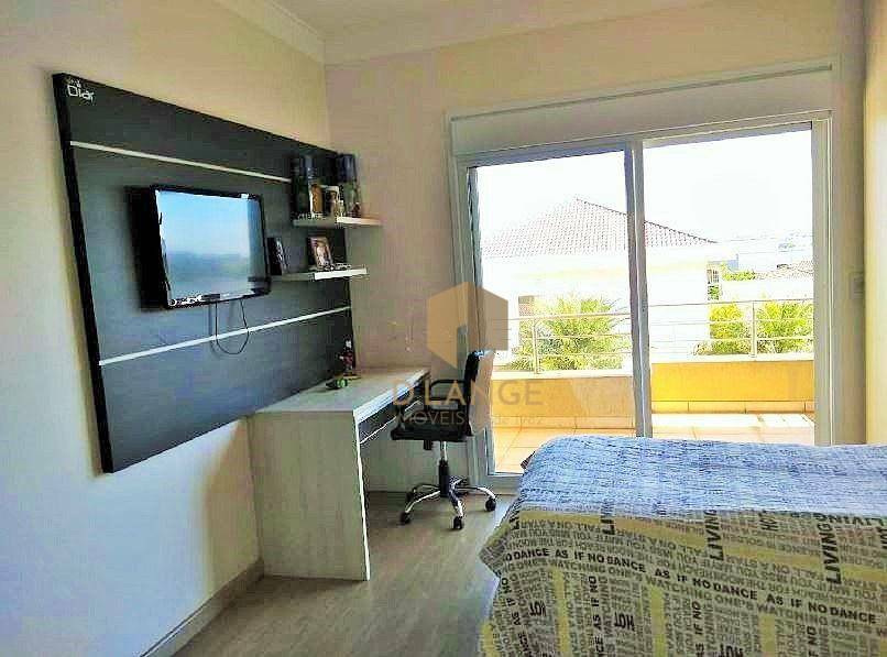 Casa de Condomínio à venda com 3 quartos, 255m² - Foto 17