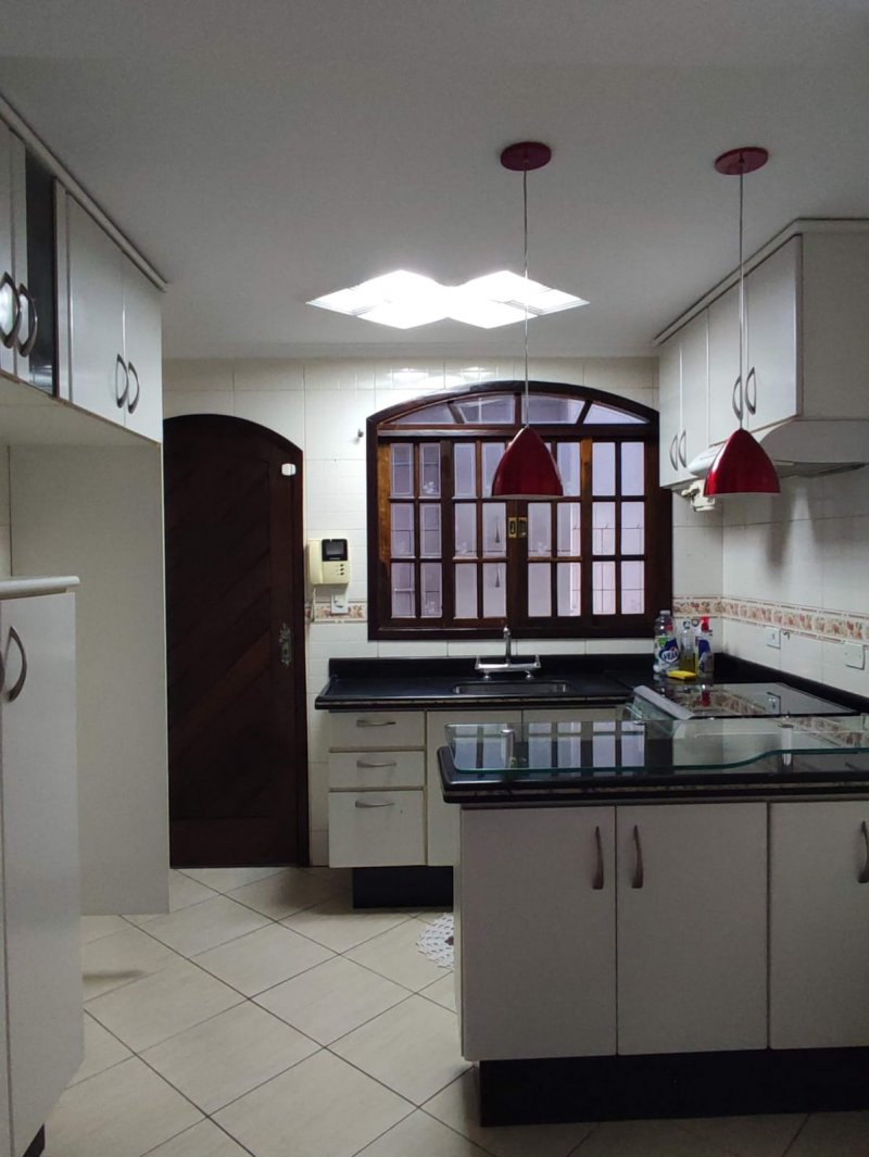 Sobrado à venda com 2 quartos, 130m² - Foto 6