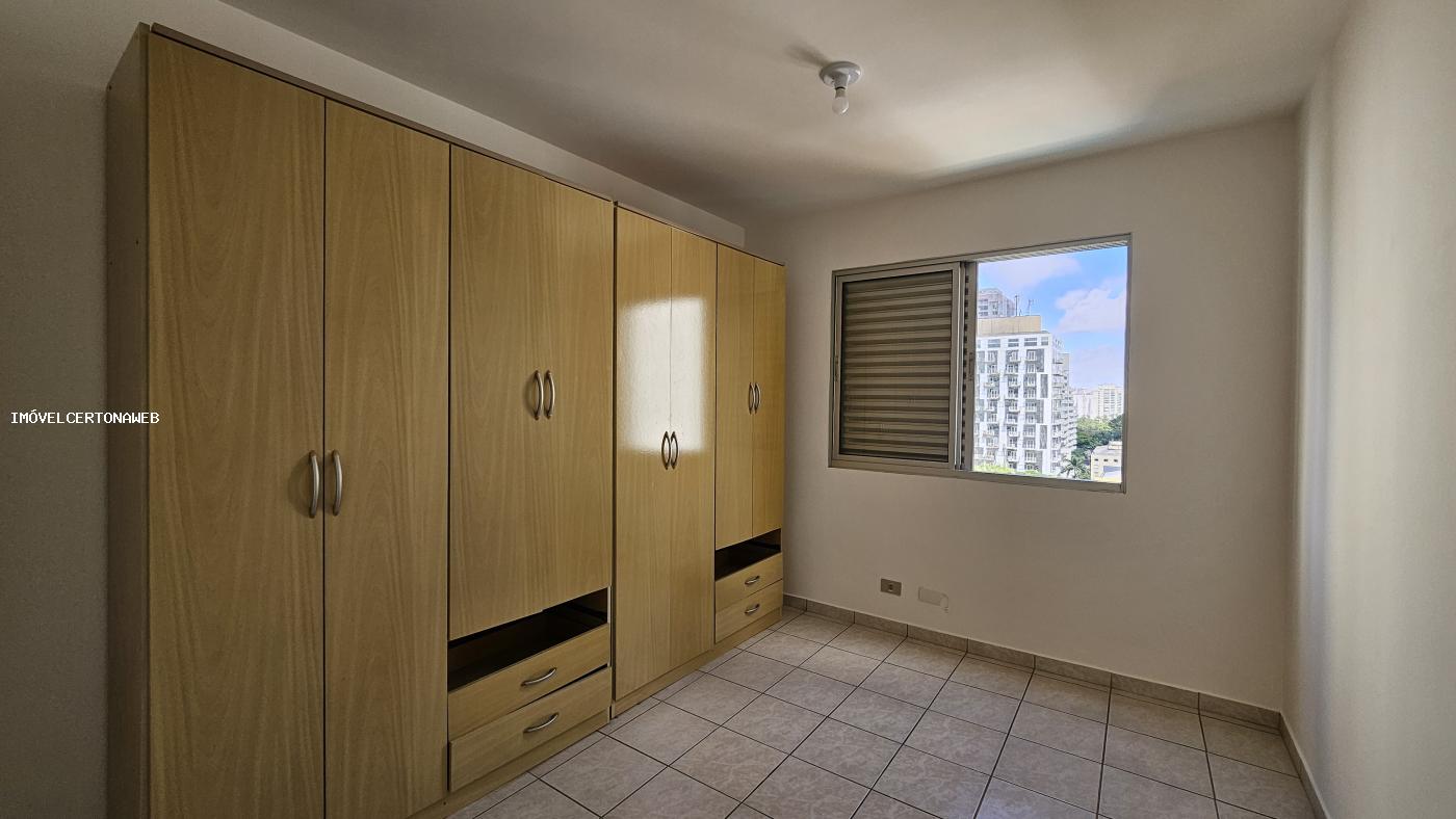 Apartamento à venda com 3 quartos, 74m² - Foto 18