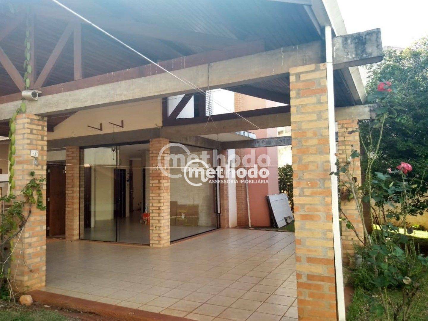 Casa à venda com 4 quartos, 217m² - Foto 3