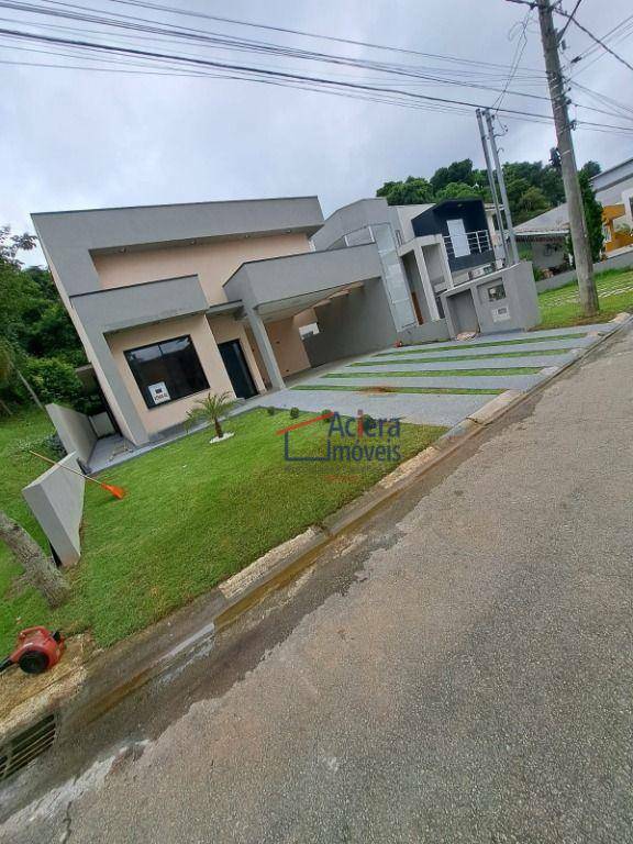 Casa de Condomínio à venda com 3 quartos, 178m² - Foto 4