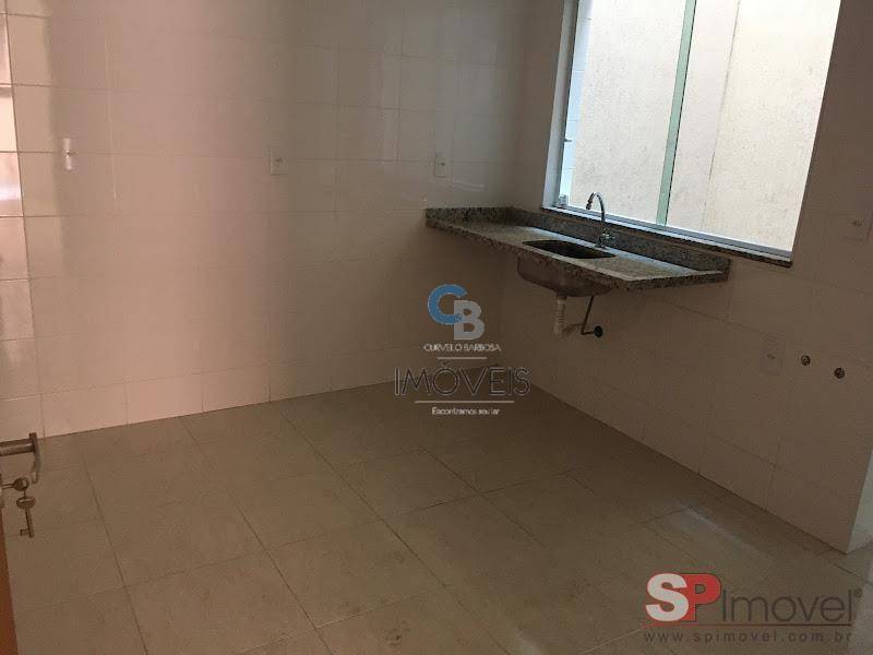 Sobrado à venda com 2 quartos, 70m² - Foto 11