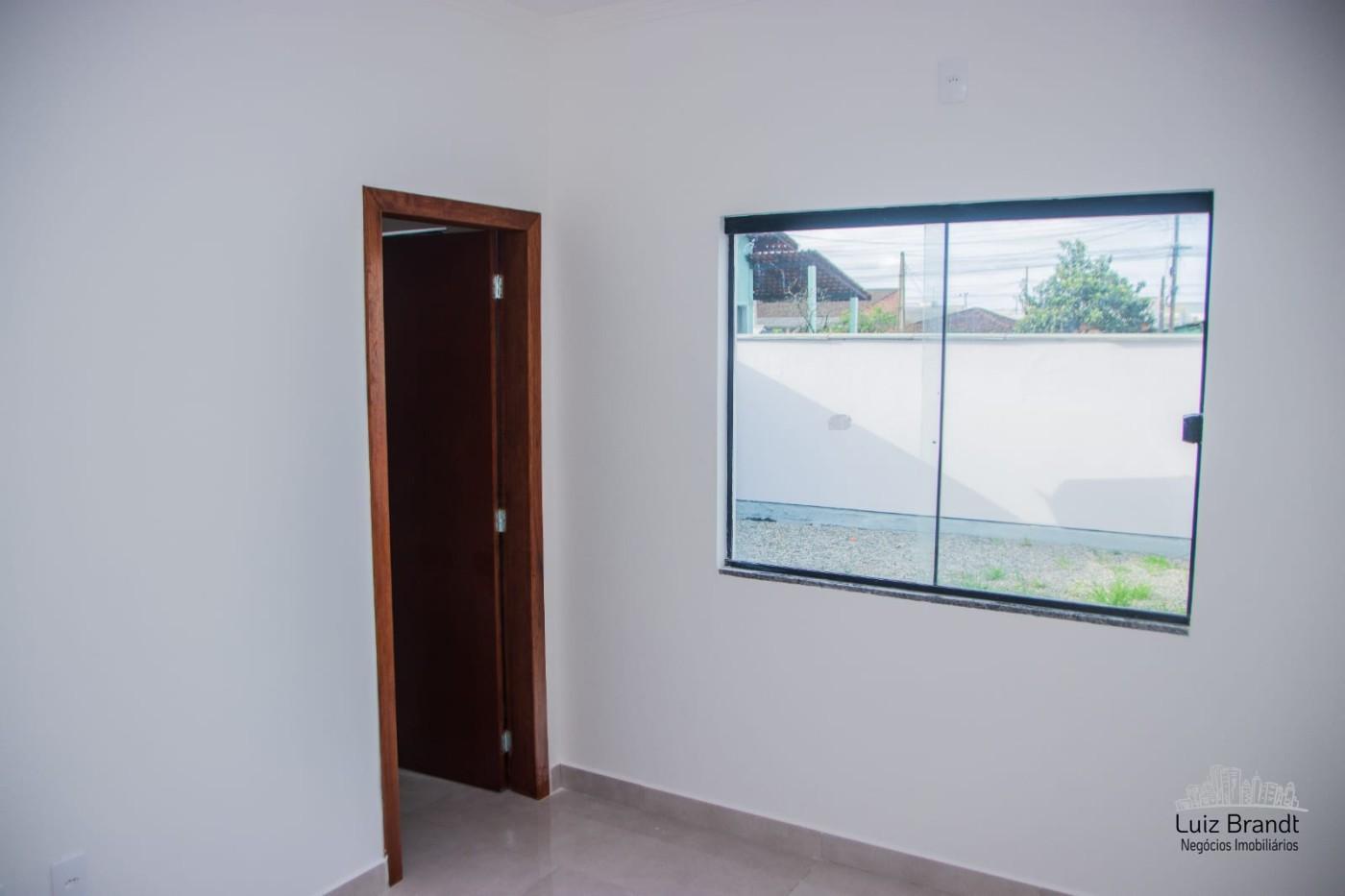 Casa à venda com 3 quartos, 86m² - Foto 9