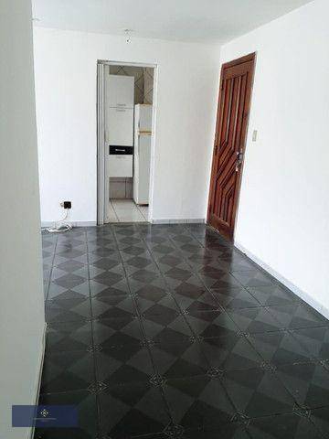 Apartamento à venda com 2 quartos, 50m² - Foto 15