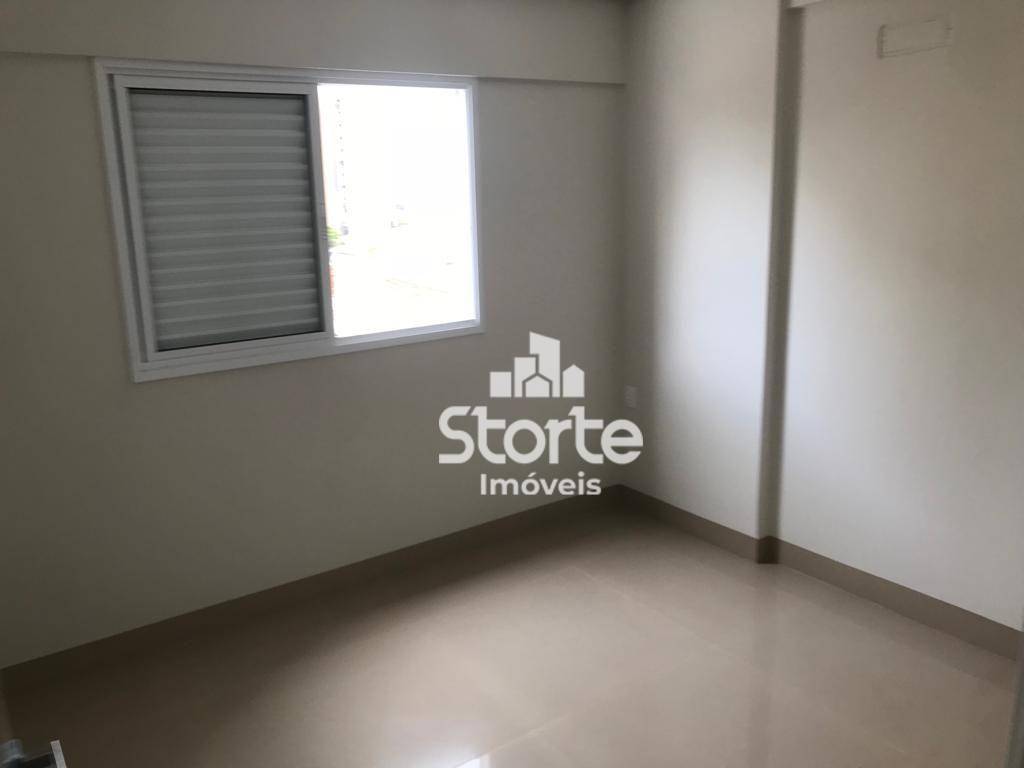 Apartamento à venda com 3 quartos, 119m² - Foto 22