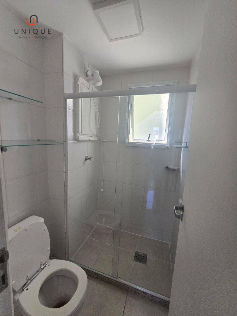 Apartamento para alugar com 3 quartos, 85m² - Foto 8