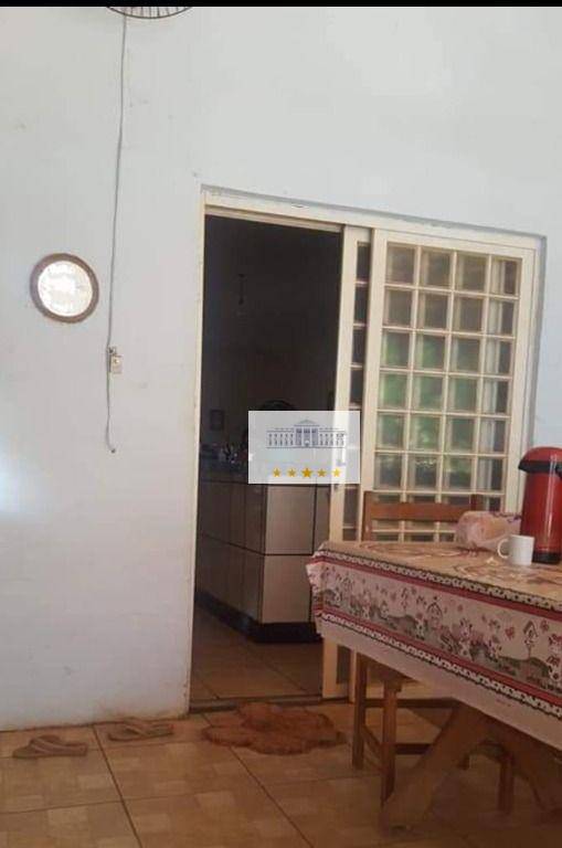 Chácara à venda com 2 quartos, 252m² - Foto 14