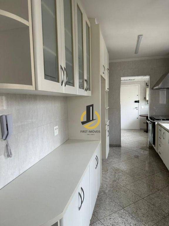 Apartamento à venda com 3 quartos, 131m² - Foto 3