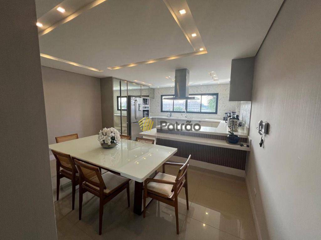 Sobrado à venda com 3 quartos, 272m² - Foto 8