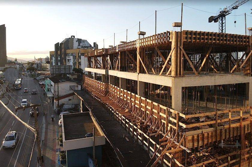 Apartamento, 2 quartos, 84 m² - Foto 1