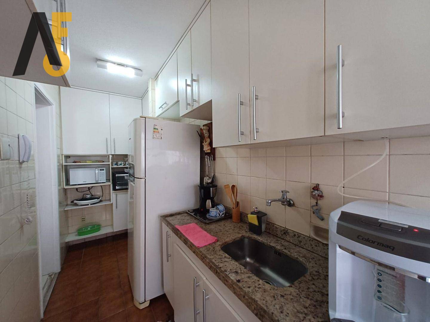 Apartamento à venda com 2 quartos, 64m² - Foto 17