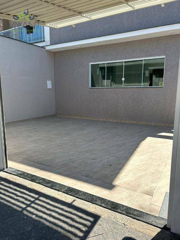 Sobrado à venda com 2 quartos, 170M2 - Foto 1