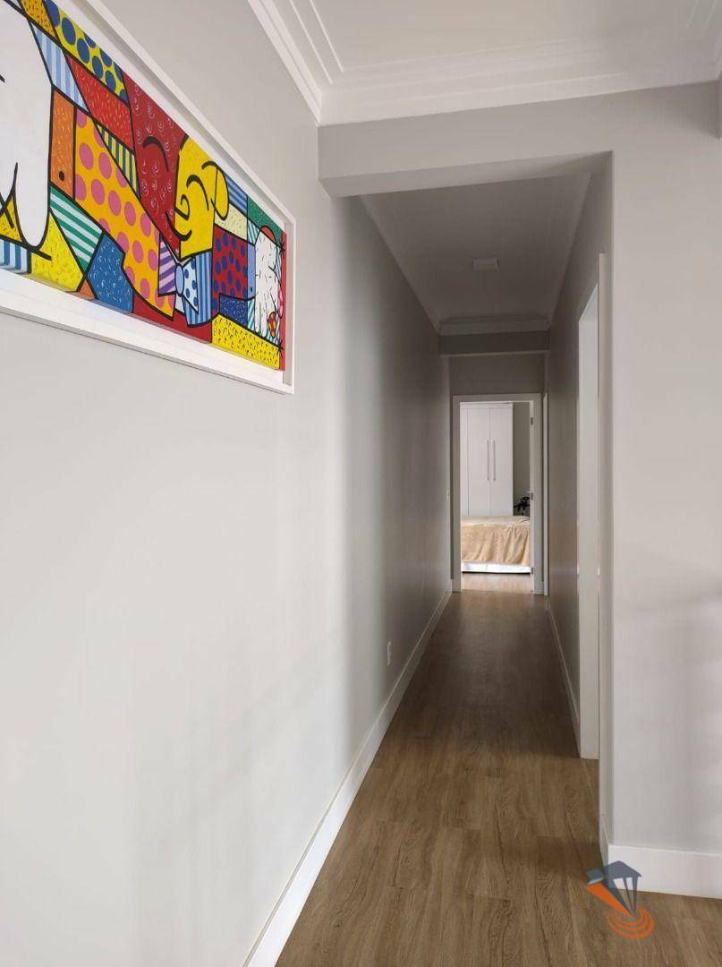 Casa à venda com 3 quartos, 317m² - Foto 24