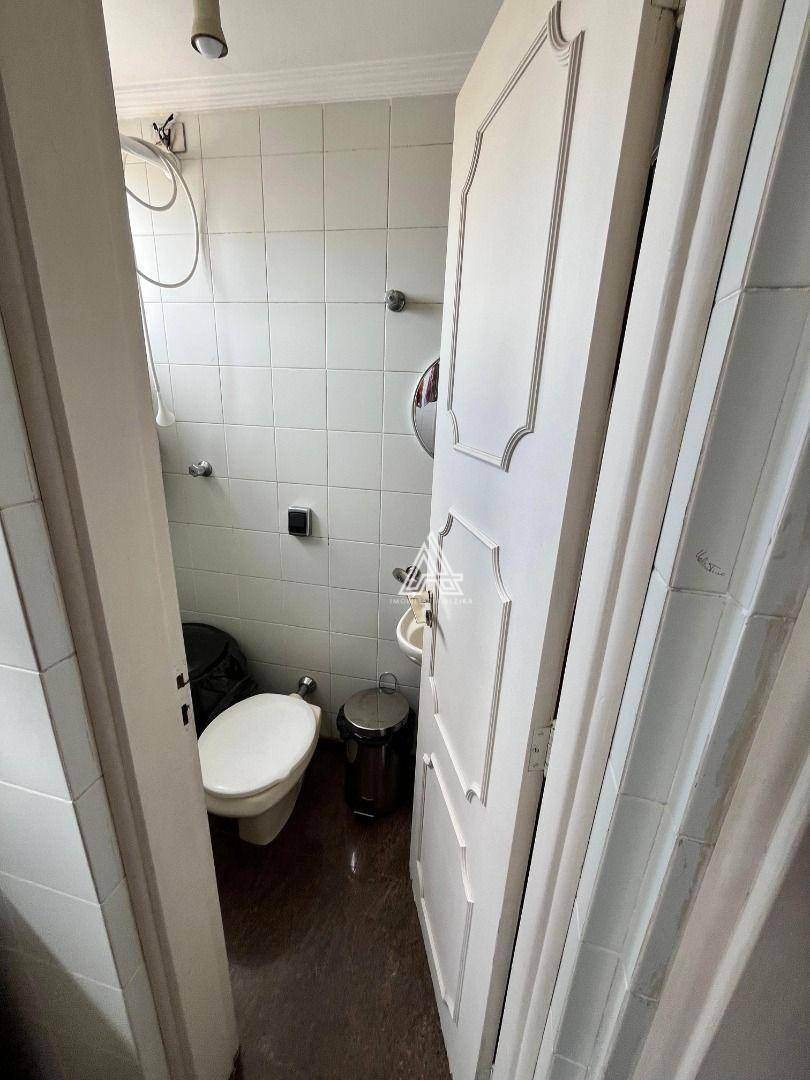 Apartamento à venda com 3 quartos, 157m² - Foto 64