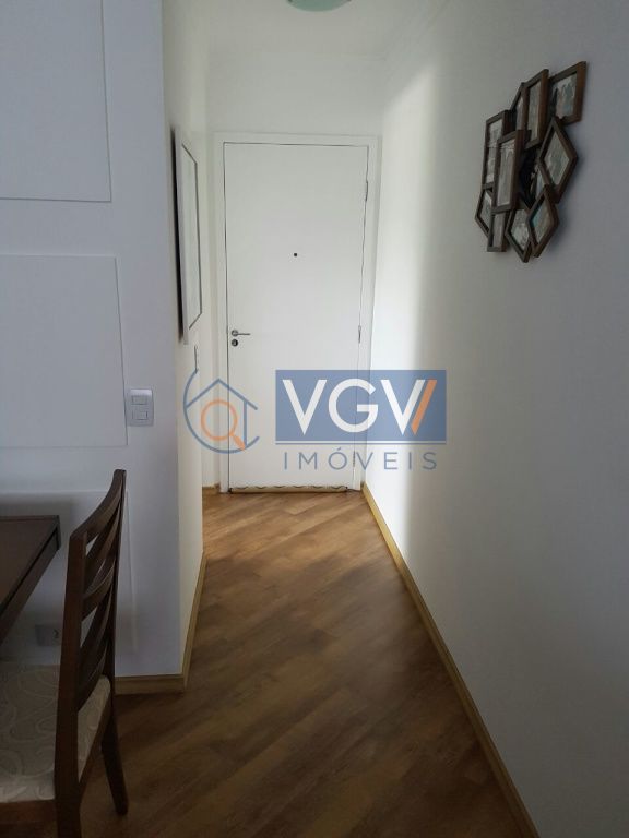 Apartamento à venda com 2 quartos, 50m² - Foto 4