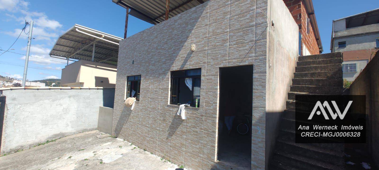 Casa à venda com 3 quartos, 90m² - Foto 2