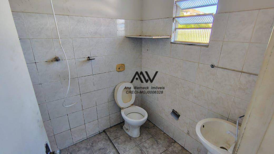 Casa à venda com 2 quartos, 90m² - Foto 8