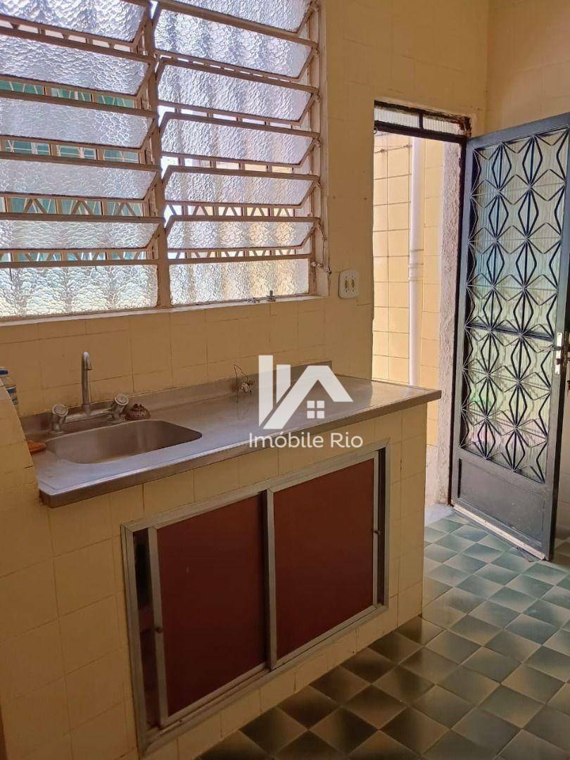 Casa de Condomínio à venda com 2 quartos, 65m² - Foto 17