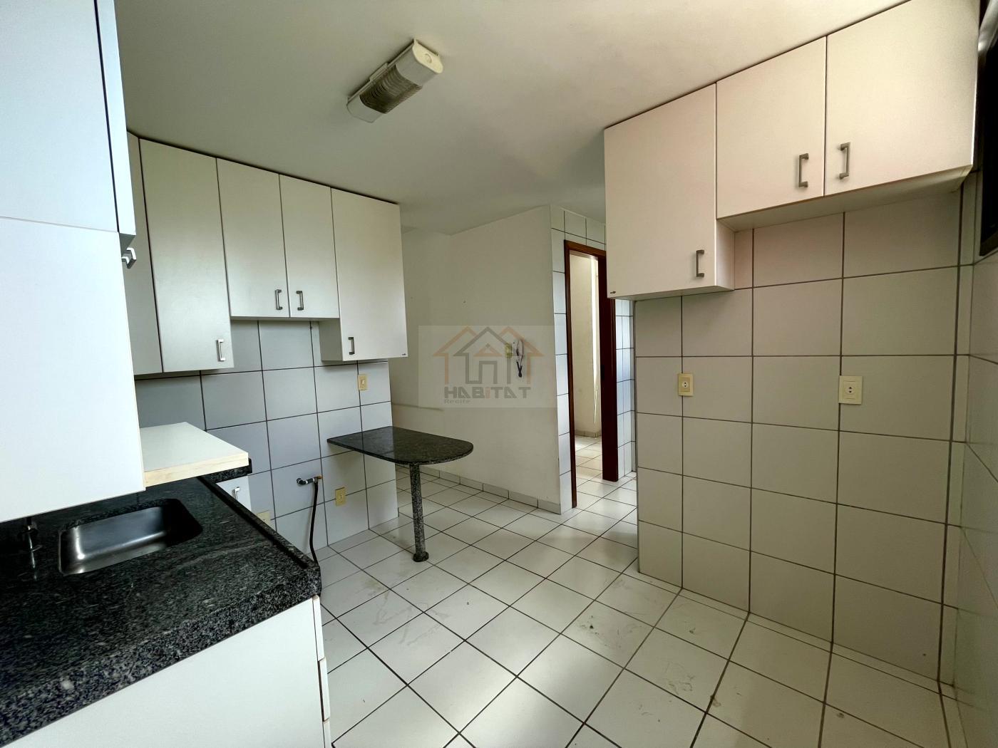 Apartamento para alugar com 3 quartos, 93m² - Foto 18