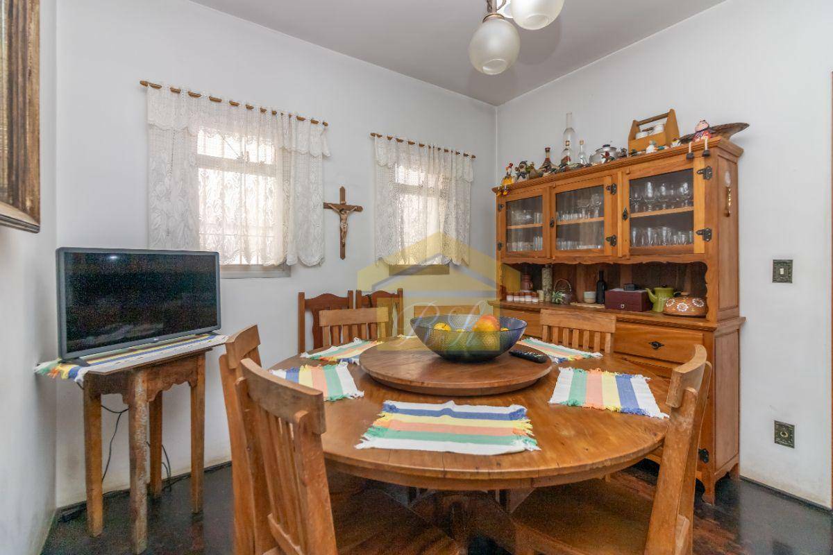 Casa à venda com 3 quartos, 204m² - Foto 16