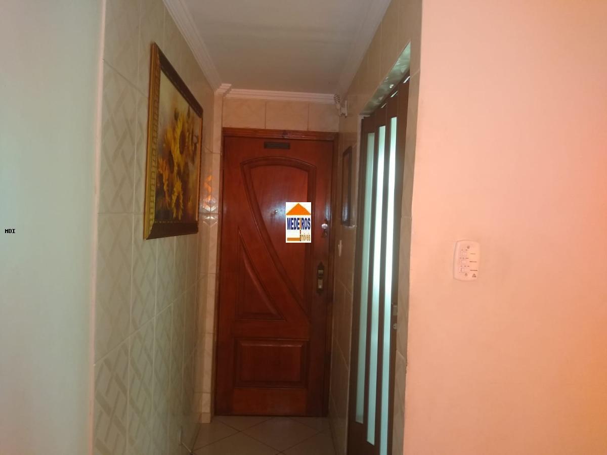 Apartamento à venda com 1 quarto, 50m² - Foto 5