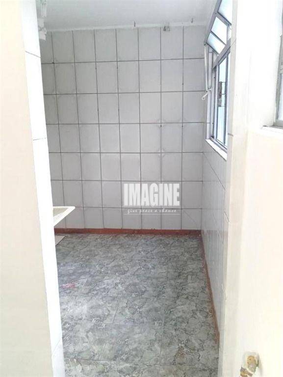 Apartamento à venda com 2 quartos, 56m² - Foto 9