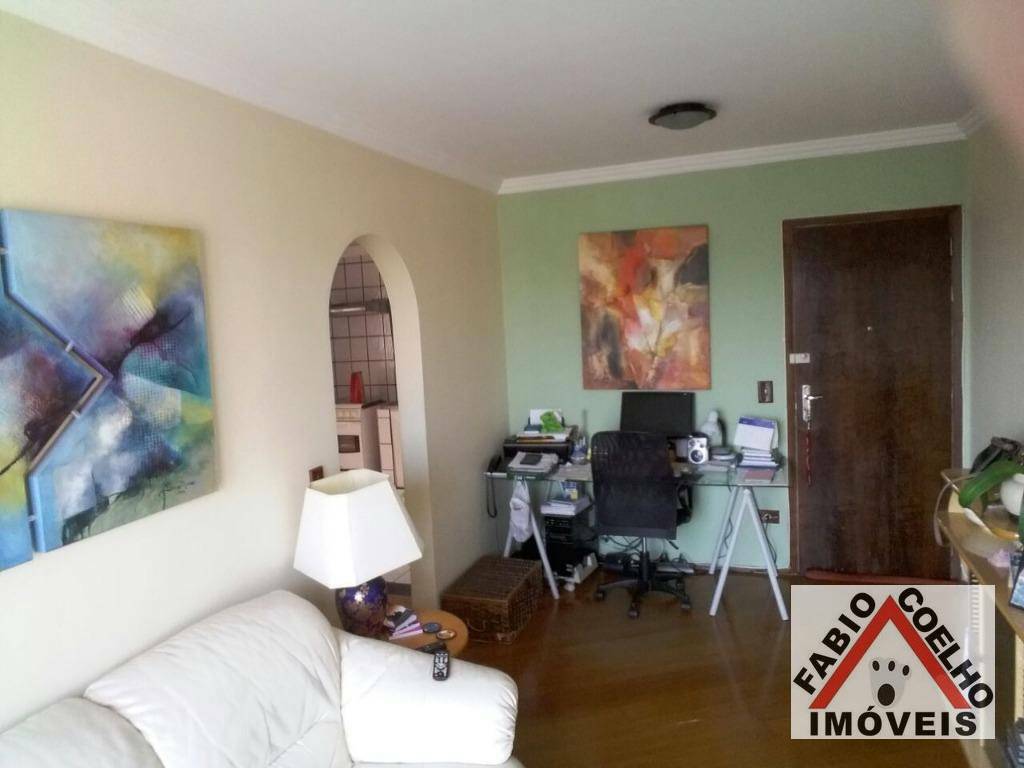 Apartamento à venda com 1 quarto, 50m² - Foto 2